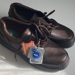 Skechers men’s Brown Leather Shoes size 10